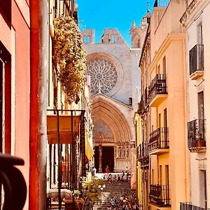 Apartamento Encantador Con Vistas A La Catedral!, Tarragona